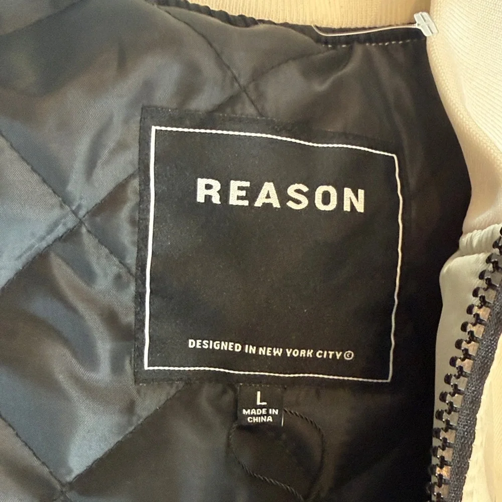 Reason Red and Cream 'Pablo Escobar' Racing Bomber Jacket - Picture 5 of 11